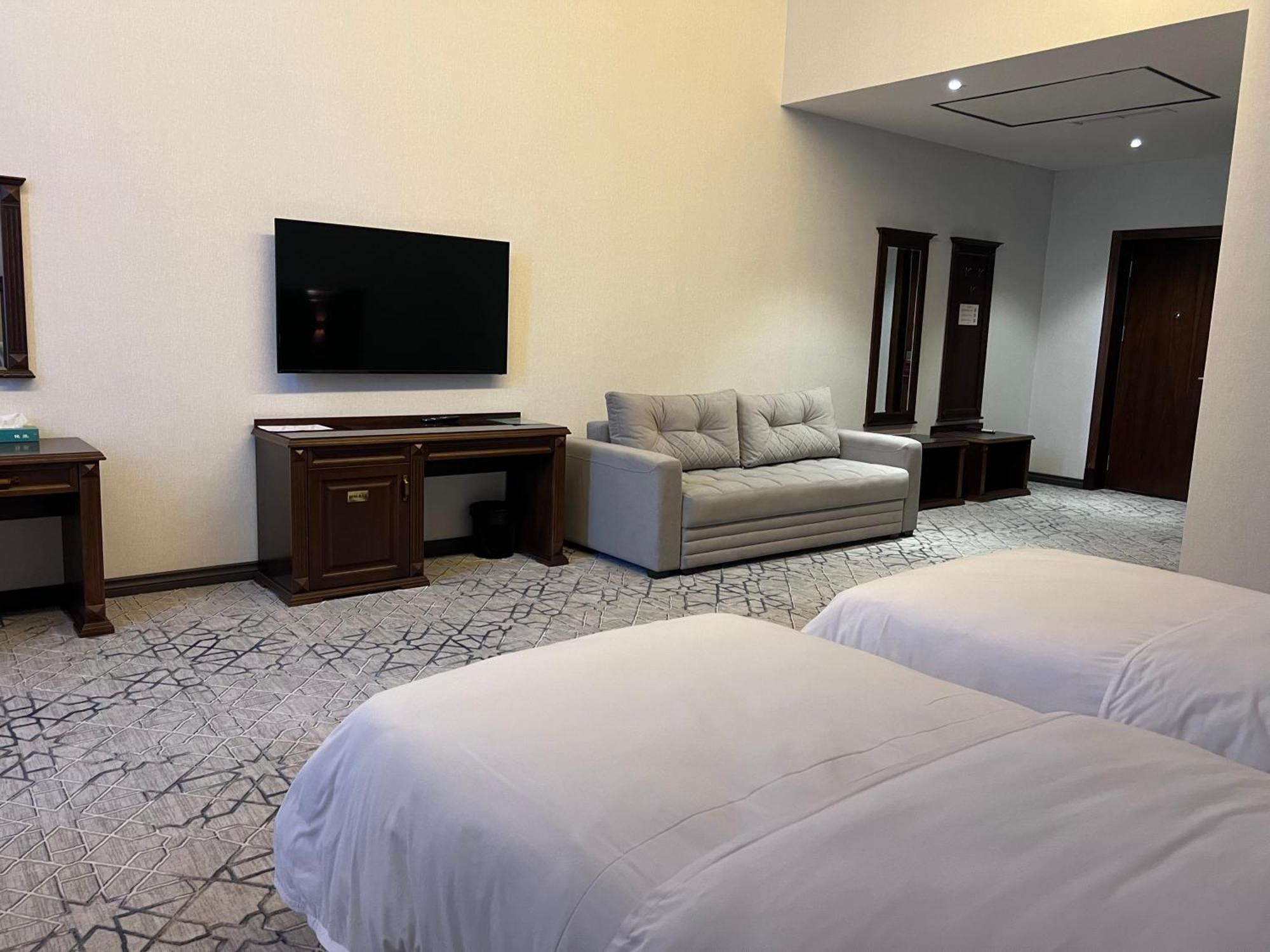 Grand Plaza Hotel 사마르칸트 외부 사진