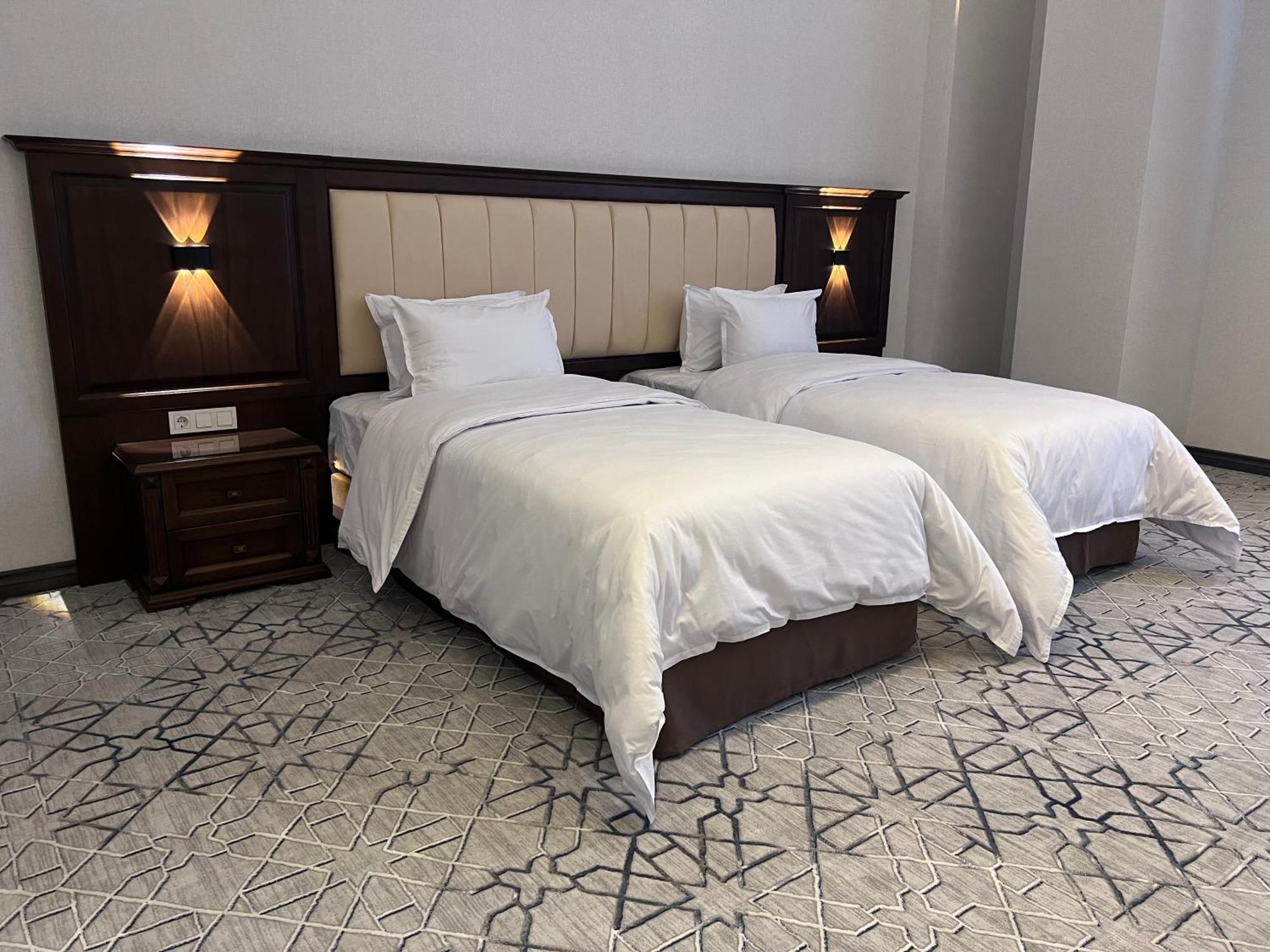 Grand Plaza Hotel 사마르칸트 외부 사진